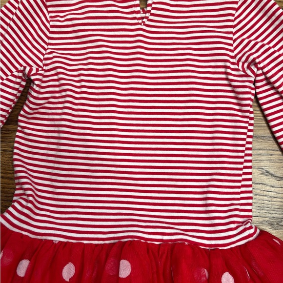 Counting Daisies Tulle Santa Appliqué Dress - Picture 11 of 13